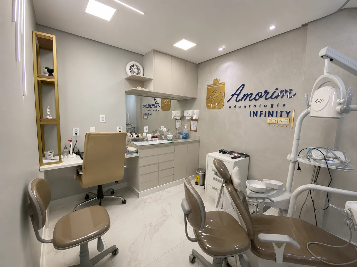 Consultório odontológico equipado da Amorim Odontologia
